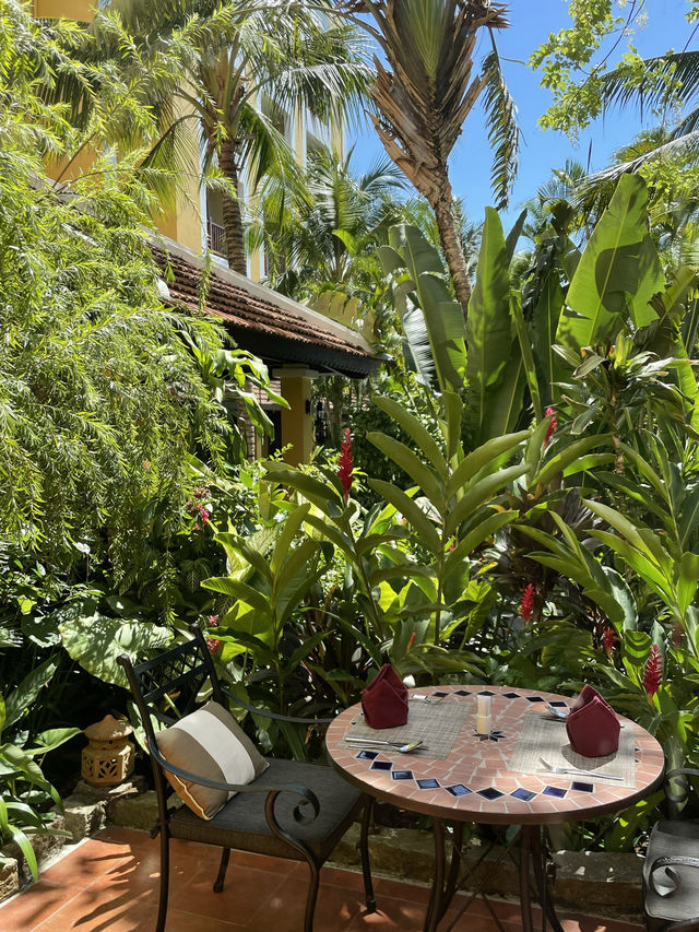 라 시에스타 호이안 리조트 앤 스파 (La Siesta Hoi An Resort & Spa) 레스토랑 
