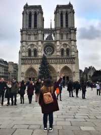 🇫🇷The Iconic Notre Dame Cathedral in Paris🇫🇷