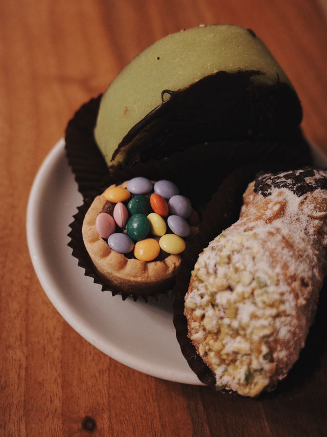 跟著人潮誤闖百年糕點店 Pasticceria Barini