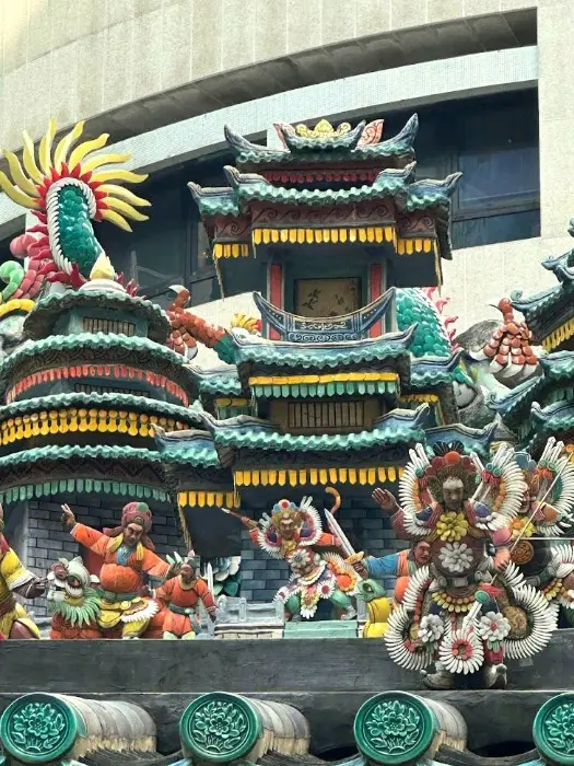 Yueh Hai Ching Temple