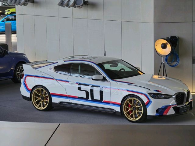 寶馬世界（BMW Welt）－探索這座結合創新與奢華的汽車體驗中心🚗✨，讓每個汽車愛好者心潮澎湃📸🤩