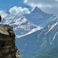 🏔️ Explore Leh Ladakh – The Land of High Passes 🌟