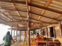 ก๋วยเตี๋ยวห้อยขา บ้านจ่าโบ่