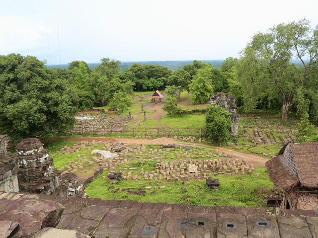 Where History Meets Majesty: Phnom Bakheng