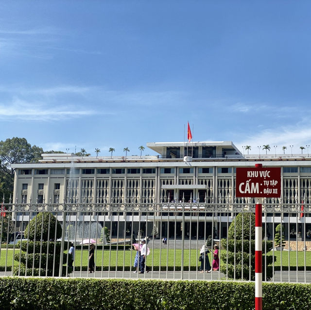 BEAUTY OF SAIGON