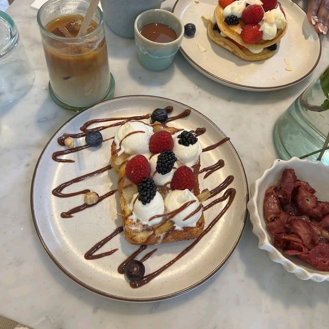 Lovely place with very good food