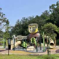 曼谷市中心的綠洲～班嘉奇蒂公園