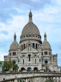 Seine River Walk: A Journey of Parisian Charm
