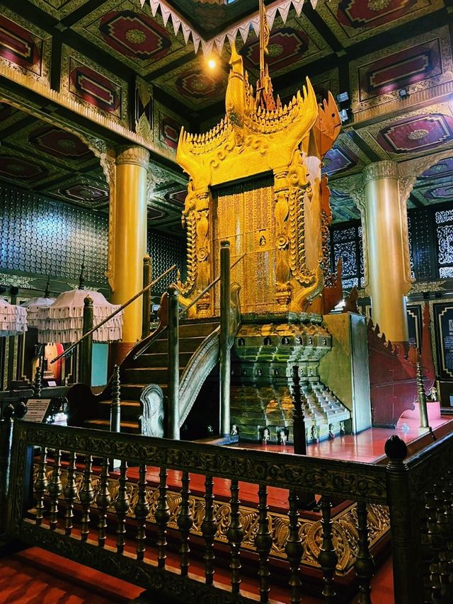 緬甸仰光著名博物館景點：緬甸國家博物館，適合打卡拍照📸
