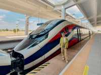 รถไฟความเร็วสูงลาว-จีน 