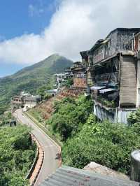 充滿小鎮風情的九份老街