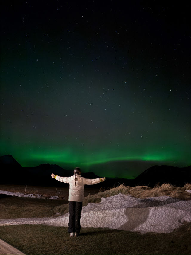 Chasing lights, chasing stars