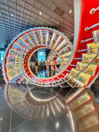 ร้านหนังสือ เขาวงกต ณ เมืองเซินเจิ้น 