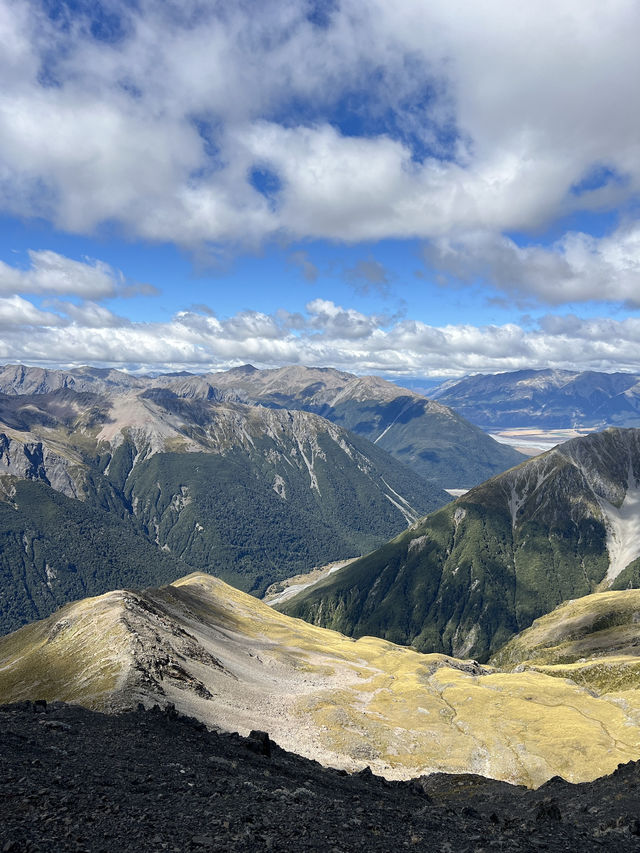 Alpine Adventure: Hike the Avalanche Peak Track in Arthur’s Pass