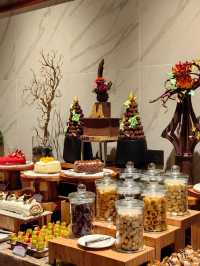 Fairway Coffee House, Cozy & Stylish Spot for Local & International Dishes