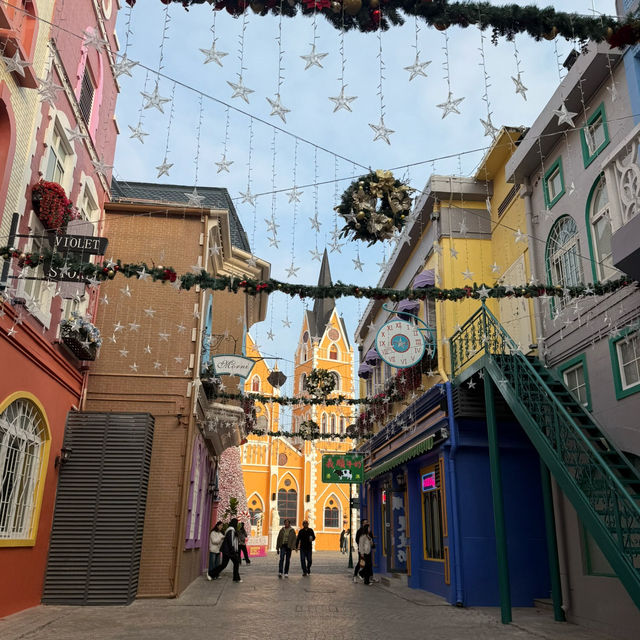 A European Christmas in Shenzhen 🇨🇳 || Melania Town