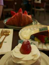 Discovering Ipoh’s Concubine Lane: Desserts, Cafés & Hidden Gems