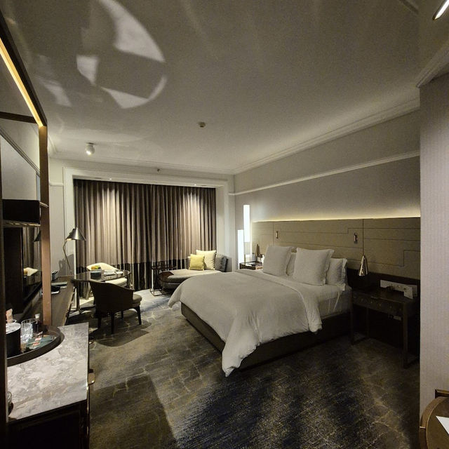 Four Seasons Hotel Singapore