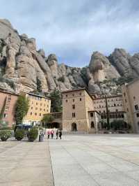 Hola Barcelona เมืองแห่งสถาปัตยกรรมสุดฮิป