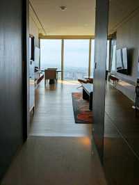 LUXURY HOTELL ALL THE WAY.