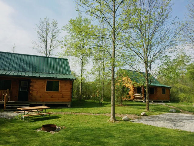 Camping at Niagara Falls : Nature Escape
