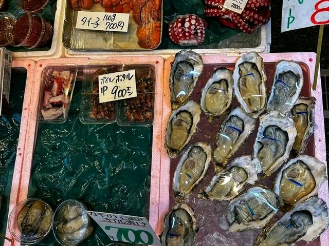 Tsukiji Fish Market – Tokyo’s Tastebud Wake-Up Call
