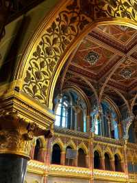 🎭✨ Majestic Melodies at Budapest Opera House! ✨🎭