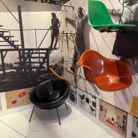 The Design Museum, London: A Must-Visit for Global Designers! 🇬🇧🎨