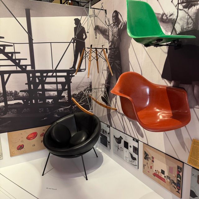 The Design Museum, London: A Must-Visit for Global Designers! 🇬🇧🎨