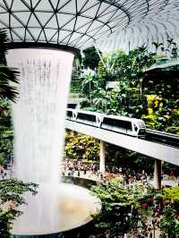 Travel Wonderland at Jewel Changi – A Magical Escape in Transit