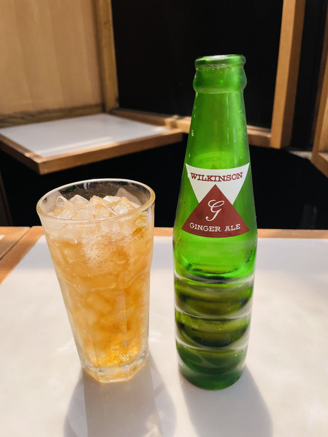 【神奈川県/辻堂　陽射しが入る明るい店内✨ハンバーガーが美味しいお店】