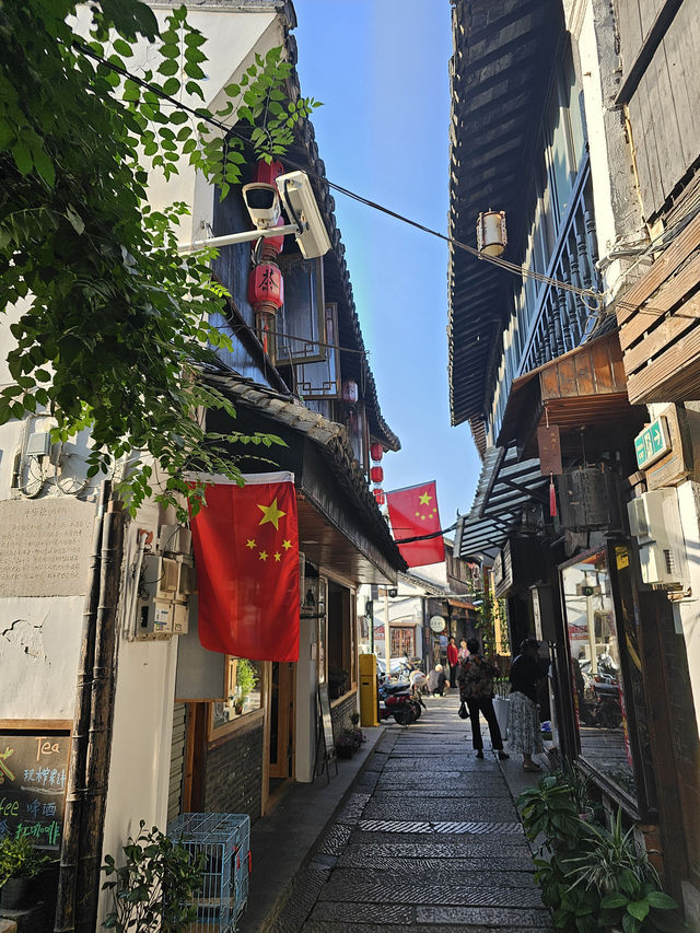 The Ultimate Zhujiajiao Day Trip Guide: Venice of Shanghai