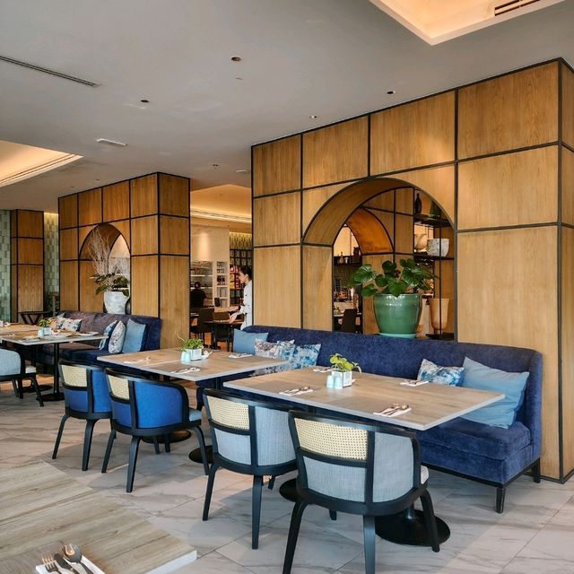 Courtyard by marriott phuket town