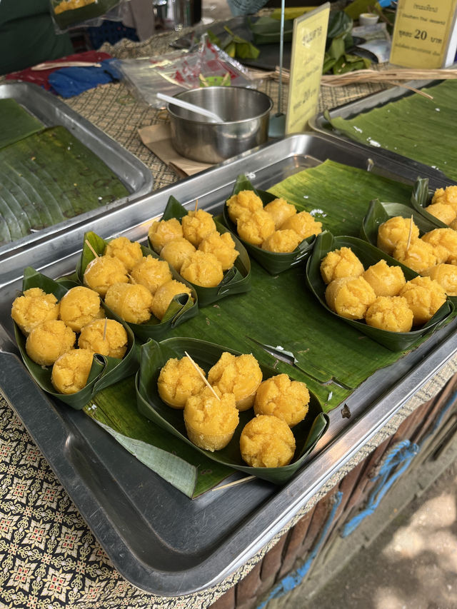 ตลาดนัดลองแล พังงา