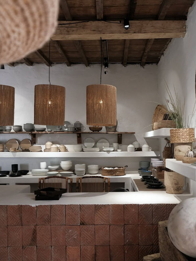 May Kitchenware