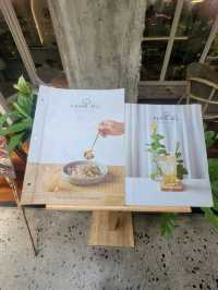 Farm Mu Cafe บางนา