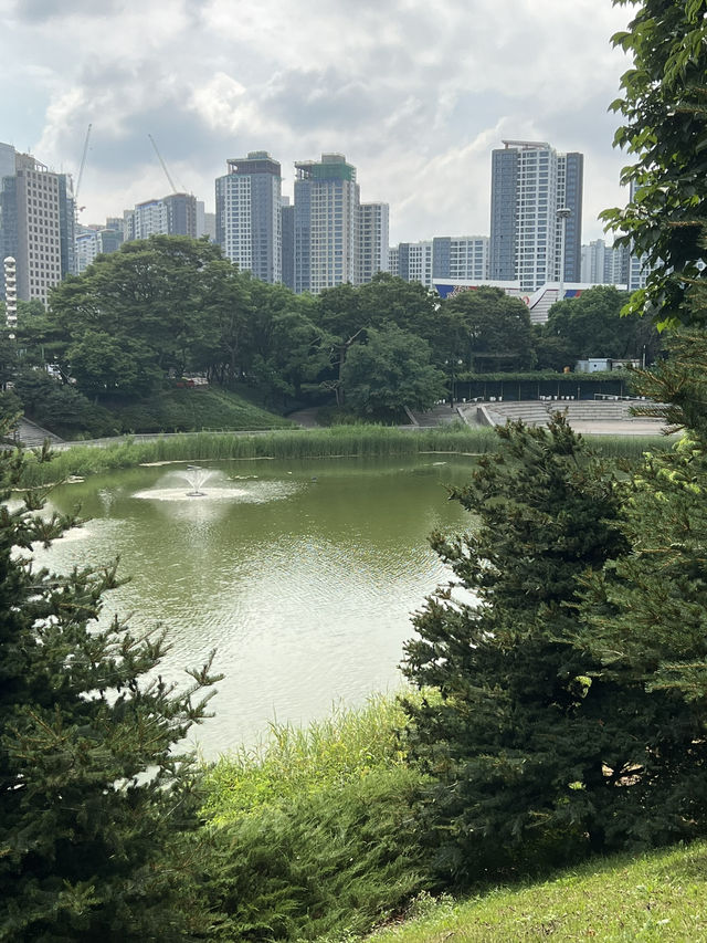 올림픽 공원의 여름, 녹음