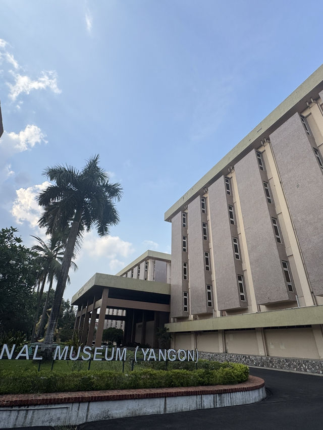 📍Sunrise to Sunset: A Soulful Day in Yangon 🇲🇲