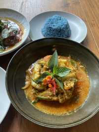 Montra Cafe ไร่วังบอน คาเฟ่ลับกลางป่า ฟีลดี 