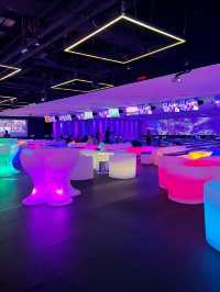 “Light Up Your Game at Supreme Bowl – A Unique Bowling Experience!”