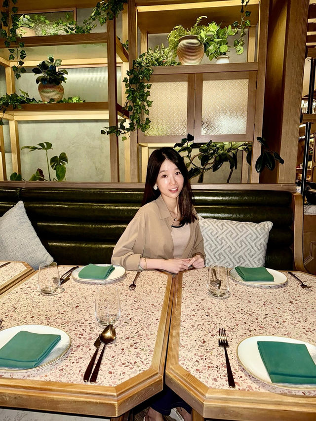 東涌酒店內的精緻中東黎巴嫩菜🇱🇧🍽 真炭烤風味 東涌酒店內的精緻中東黎巴嫩菜🇱🇧🍽 真炭烤風味
