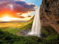 Midnight sun in Iceland: Key aspects to enjoy this phenomenon!