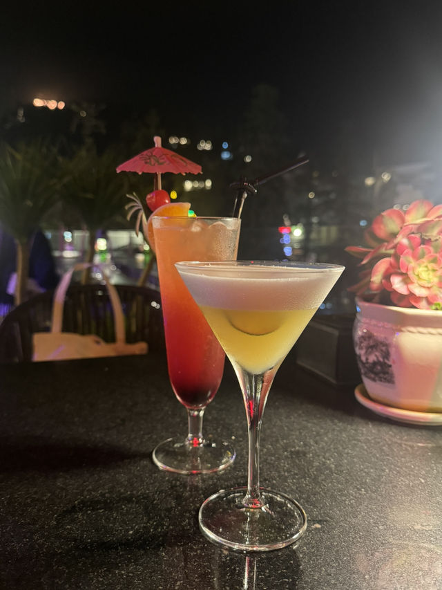 Weekend Calls—Who’s In? Sapa Edition
