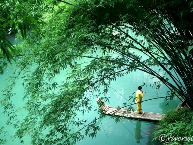 【中国】トチャ族の文化と長江下りが楽しい「三峡人家」