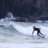 Big Wave Bay: Riding Hong Kong’s Coastal Rhythm🏄‍♂️🌊