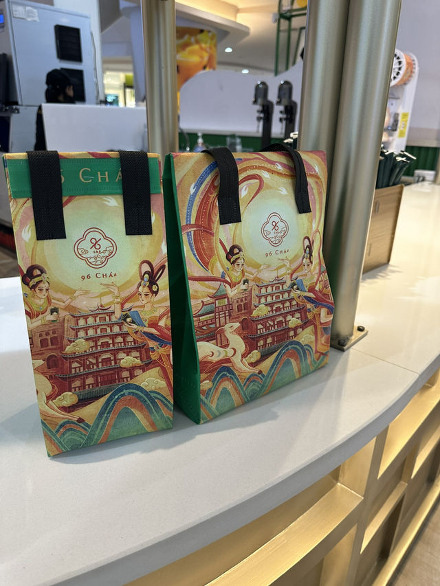 96 cha’ ชานมเข้ม ชาผลไม้คือดี