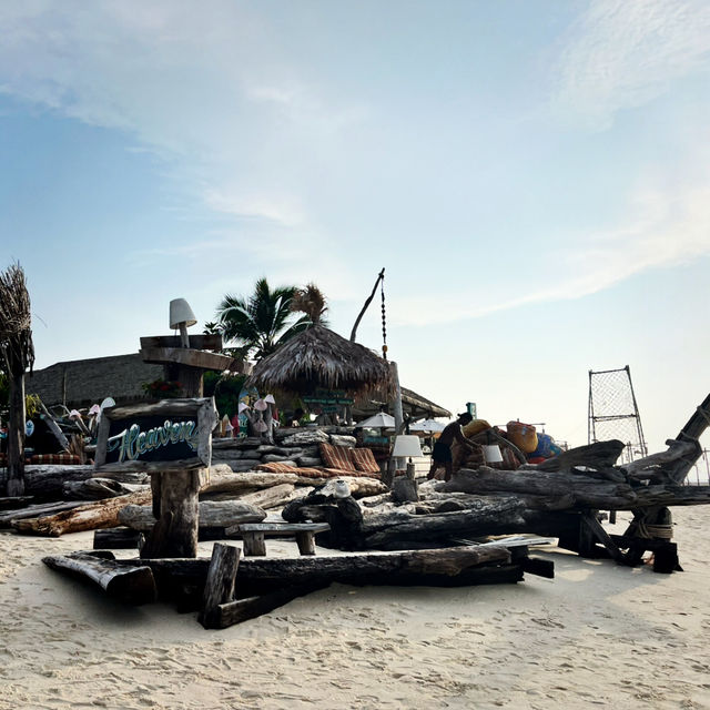 North Point Beach Lipe