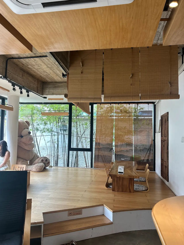 YOLO Bangkok, Boutique Comfort with a Side of Soul