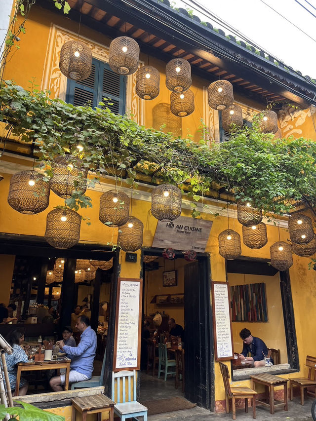 越南中部慢旅行｜在會安古鎮與粉紅教堂之間，遇見時間的柔情