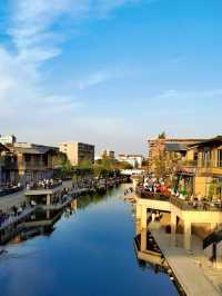 Xiangshui Street: Xiangyang’s New Cultural Hotspot Beneath Zhenwu Mountain